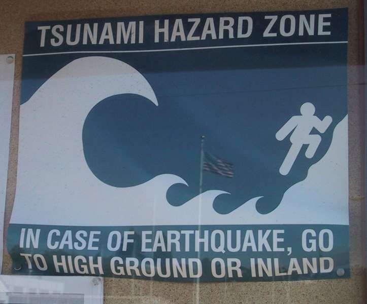 img_3577-tsunami_warning
