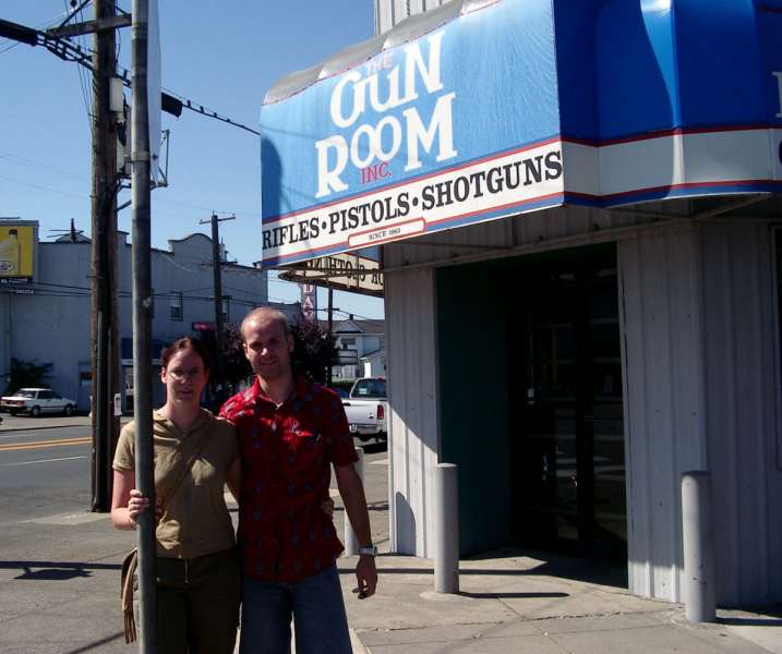 img_3817-2-gun_shop